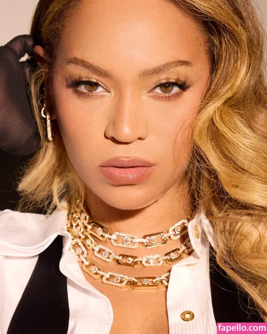 Beyonce / beyoncenavago Onlyfans Photo Gallery 