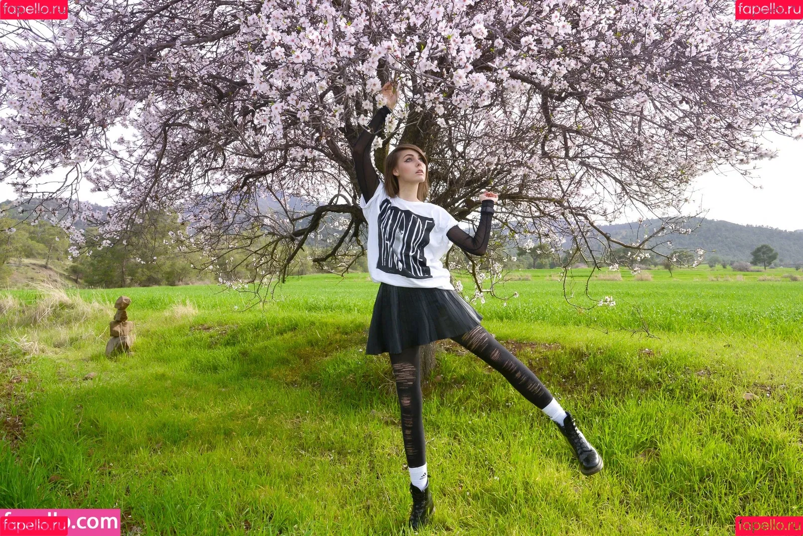 Alina Rin / alinarin / alinarinrin / arinushika / deepfake Onlyfans Photo Gallery 
