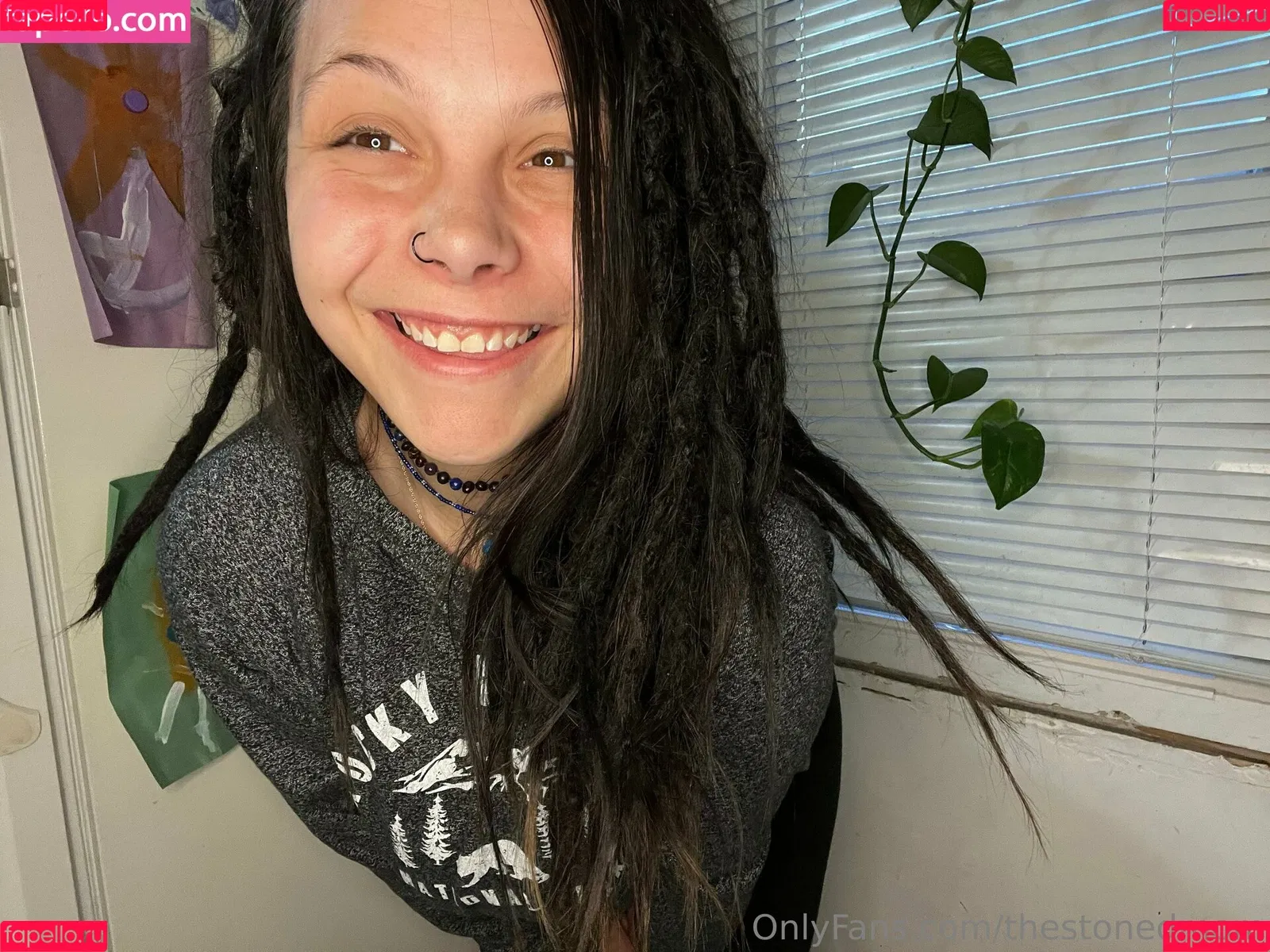 thestonedmom / thestonedmommy Onlyfans Photo Gallery 
