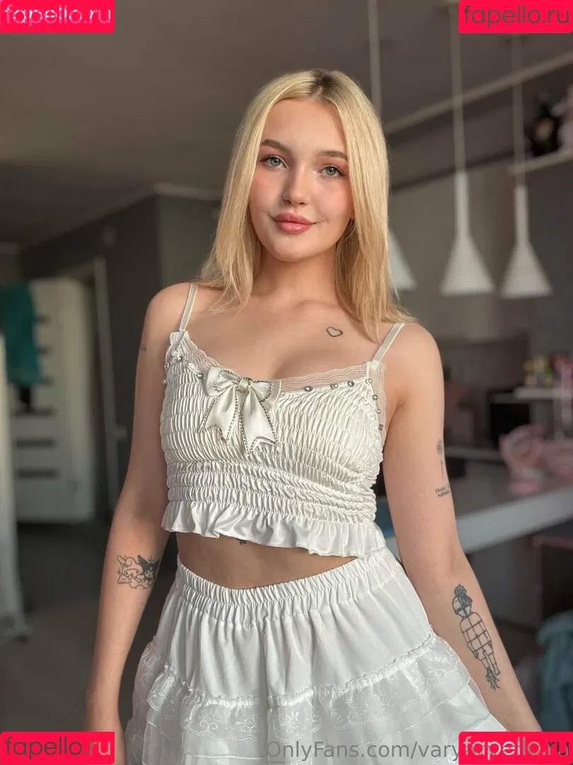 daisybloomm / thereeldaisybloomss Onlyfans Photo Gallery 