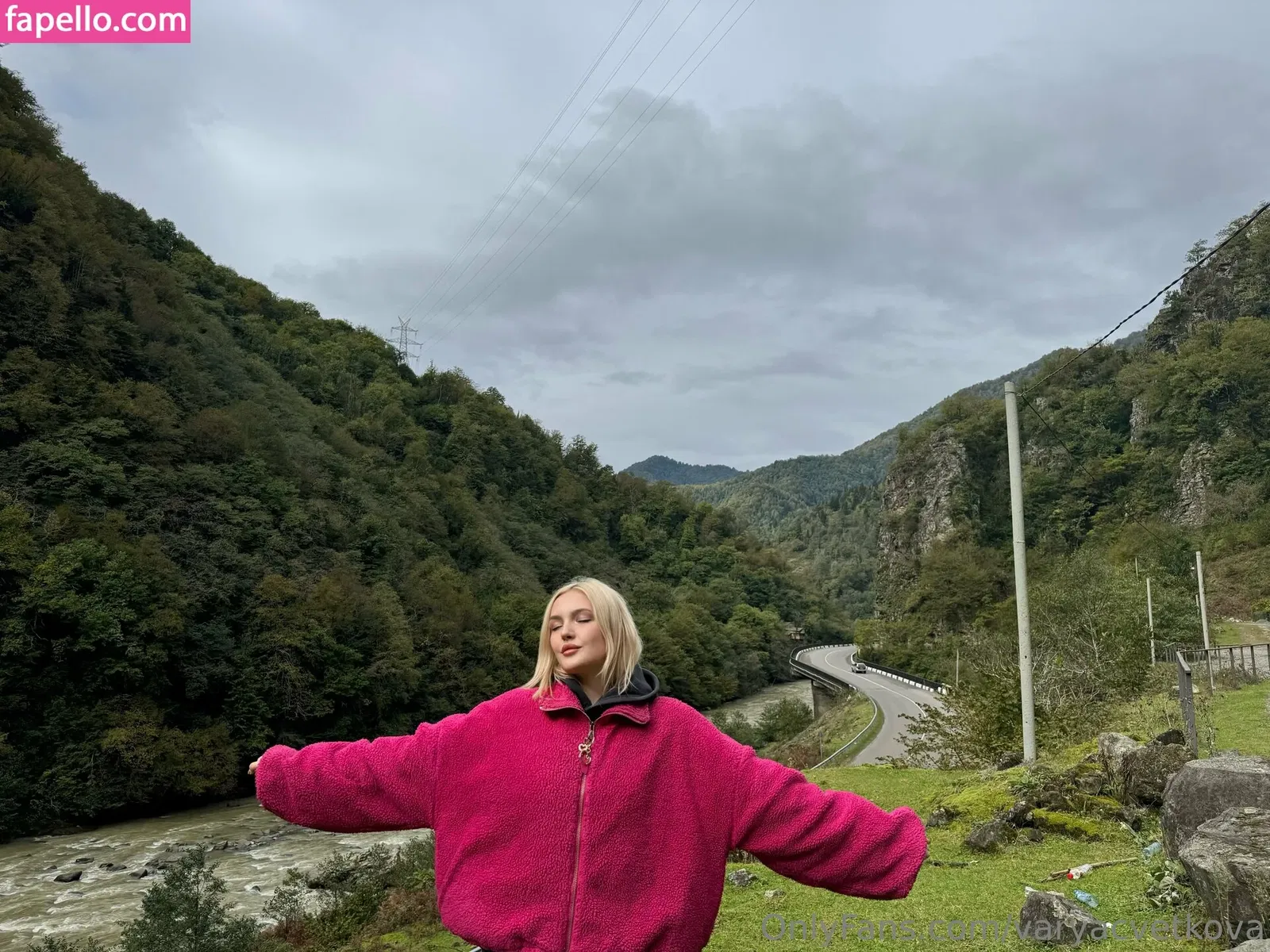 daisybloomm / thereeldaisybloomss Onlyfans Photo Gallery 