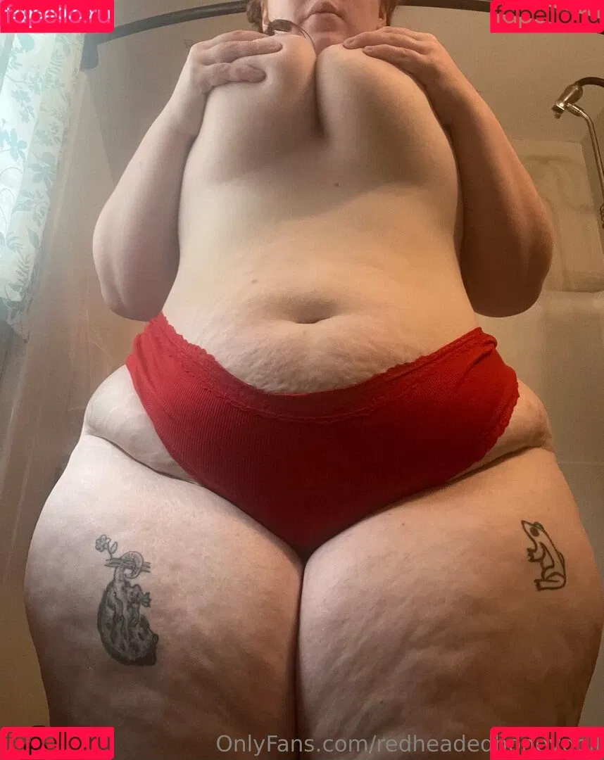 redheadedhoneydoll / thehoneydoll Onlyfans Photo Gallery 