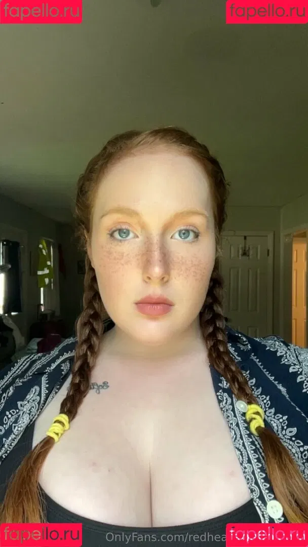 redheadedhoneydoll / thehoneydoll Onlyfans Photo Gallery 