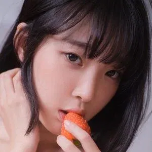 Inkyung Onlyfans Photo Gallery 