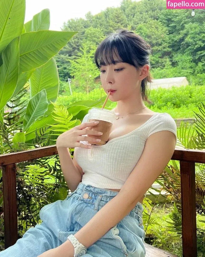 Inkyung Onlyfans Photo Gallery 