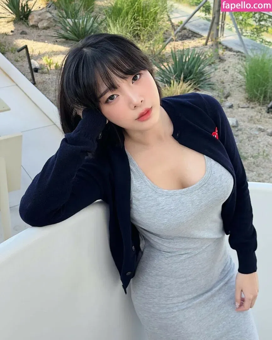 Inkyung Onlyfans Photo Gallery 