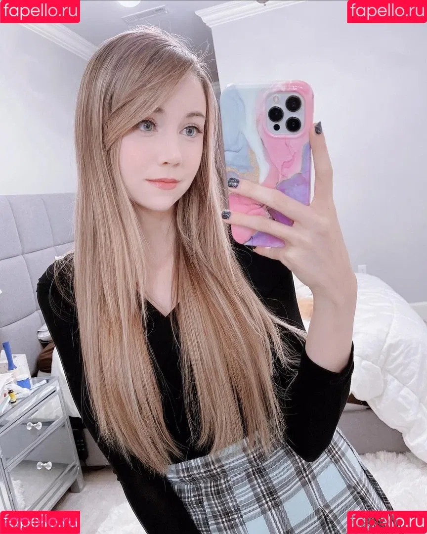 Dizzykitten / dizzykitten7 / dizzykittenpaws / thedizzykitten Onlyfans Photo Gallery 