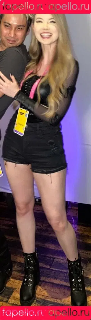 Dizzykitten / dizzykitten7 / dizzykittenpaws / thedizzykitten Onlyfans Photo Gallery 