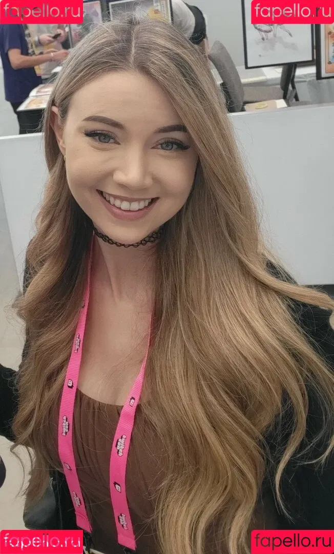 Dizzykitten / dizzykitten7 / dizzykittenpaws / thedizzykitten Onlyfans Photo Gallery 