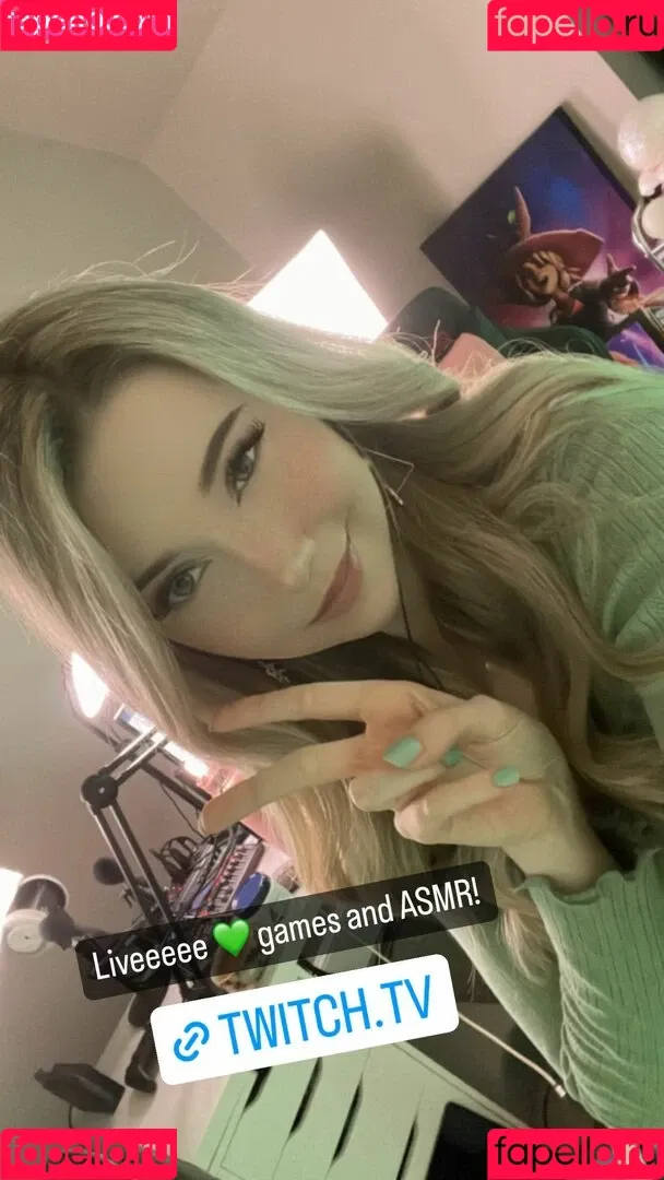 Dizzykitten / dizzykitten7 / dizzykittenpaws / thedizzykitten Onlyfans Photo Gallery 