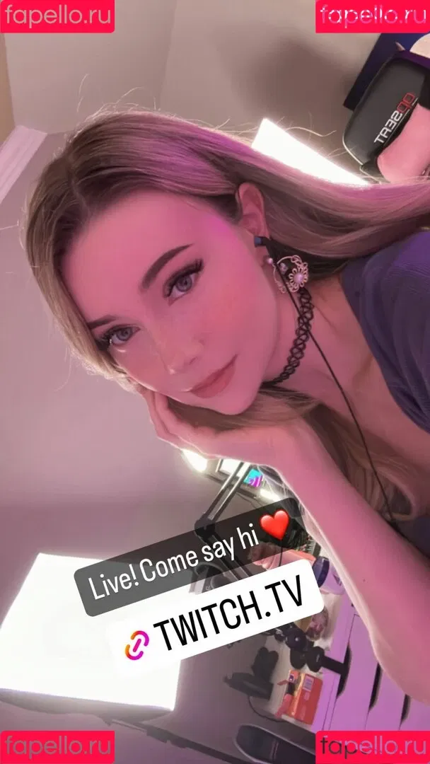 Dizzykitten / dizzykitten7 / dizzykittenpaws / thedizzykitten Onlyfans Photo Gallery 