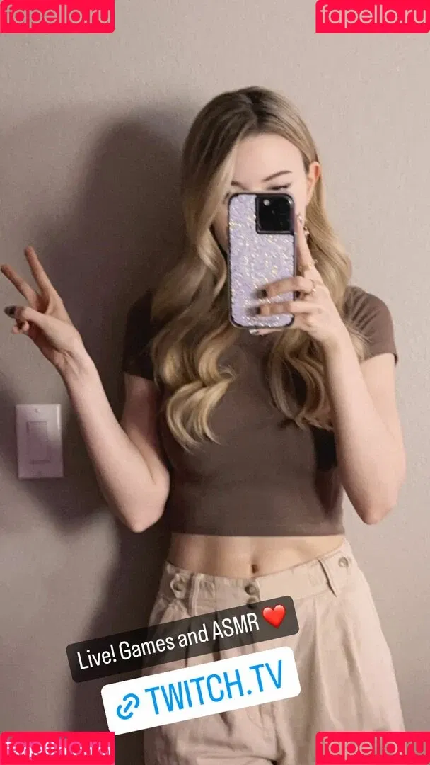 Dizzykitten / dizzykitten7 / dizzykittenpaws / thedizzykitten Onlyfans Photo Gallery 
