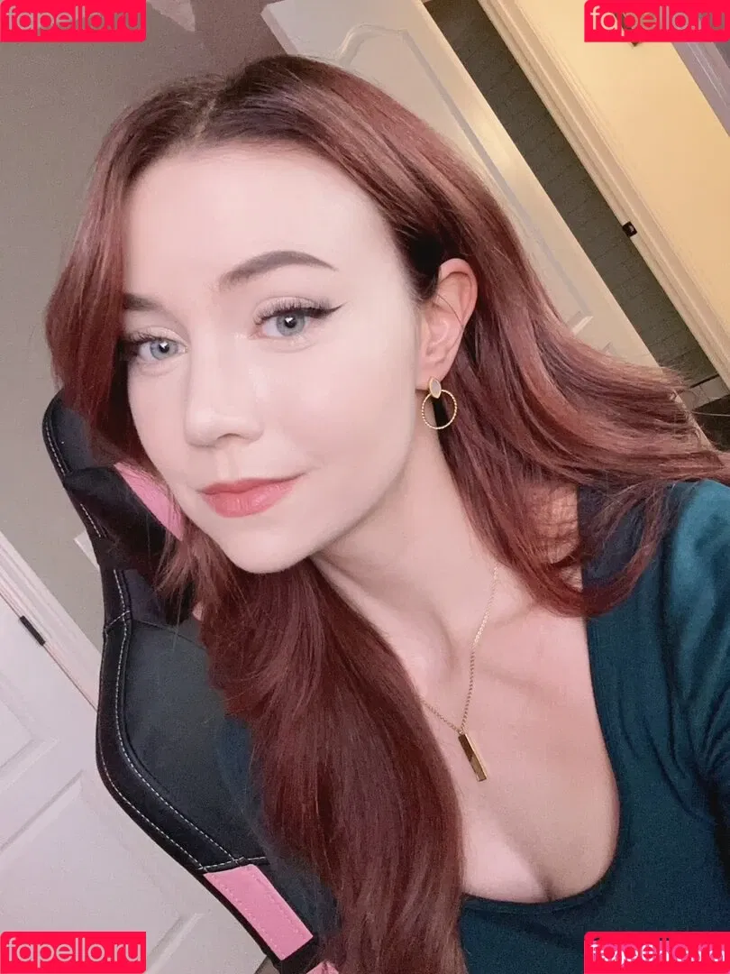 Dizzykitten / dizzykitten7 / dizzykittenpaws / thedizzykitten Onlyfans Photo Gallery 