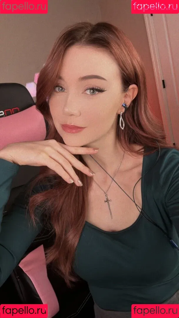 Dizzykitten / dizzykitten7 / dizzykittenpaws / thedizzykitten Onlyfans Photo Gallery 