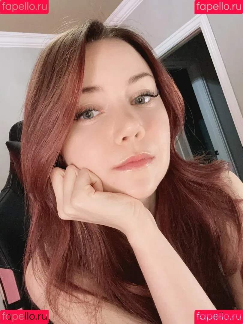 Dizzykitten / dizzykitten7 / dizzykittenpaws / thedizzykitten Onlyfans Photo Gallery 