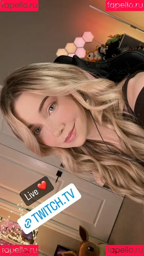 Dizzykitten / dizzykitten7 / dizzykittenpaws / thedizzykitten Onlyfans Photo Gallery 