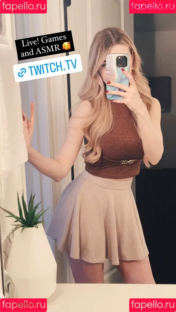 Dizzykitten / dizzykitten7 / dizzykittenpaws / thedizzykitten Onlyfans Photo Gallery 