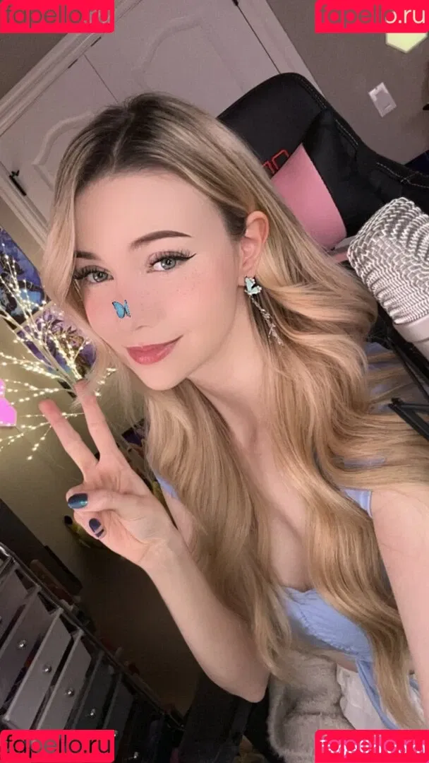 Dizzykitten / dizzykitten7 / dizzykittenpaws / thedizzykitten Onlyfans Photo Gallery 