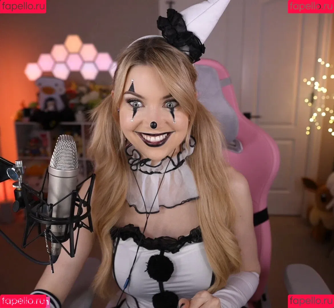 Dizzykitten / dizzykitten7 / dizzykittenpaws / thedizzykitten Onlyfans Photo Gallery 