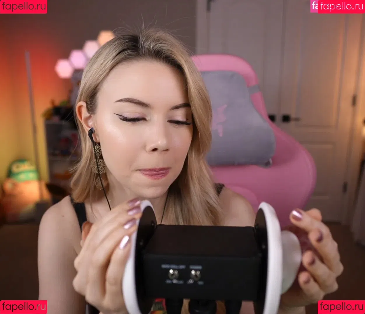 Dizzykitten / dizzykitten7 / dizzykittenpaws / thedizzykitten Onlyfans Photo Gallery 