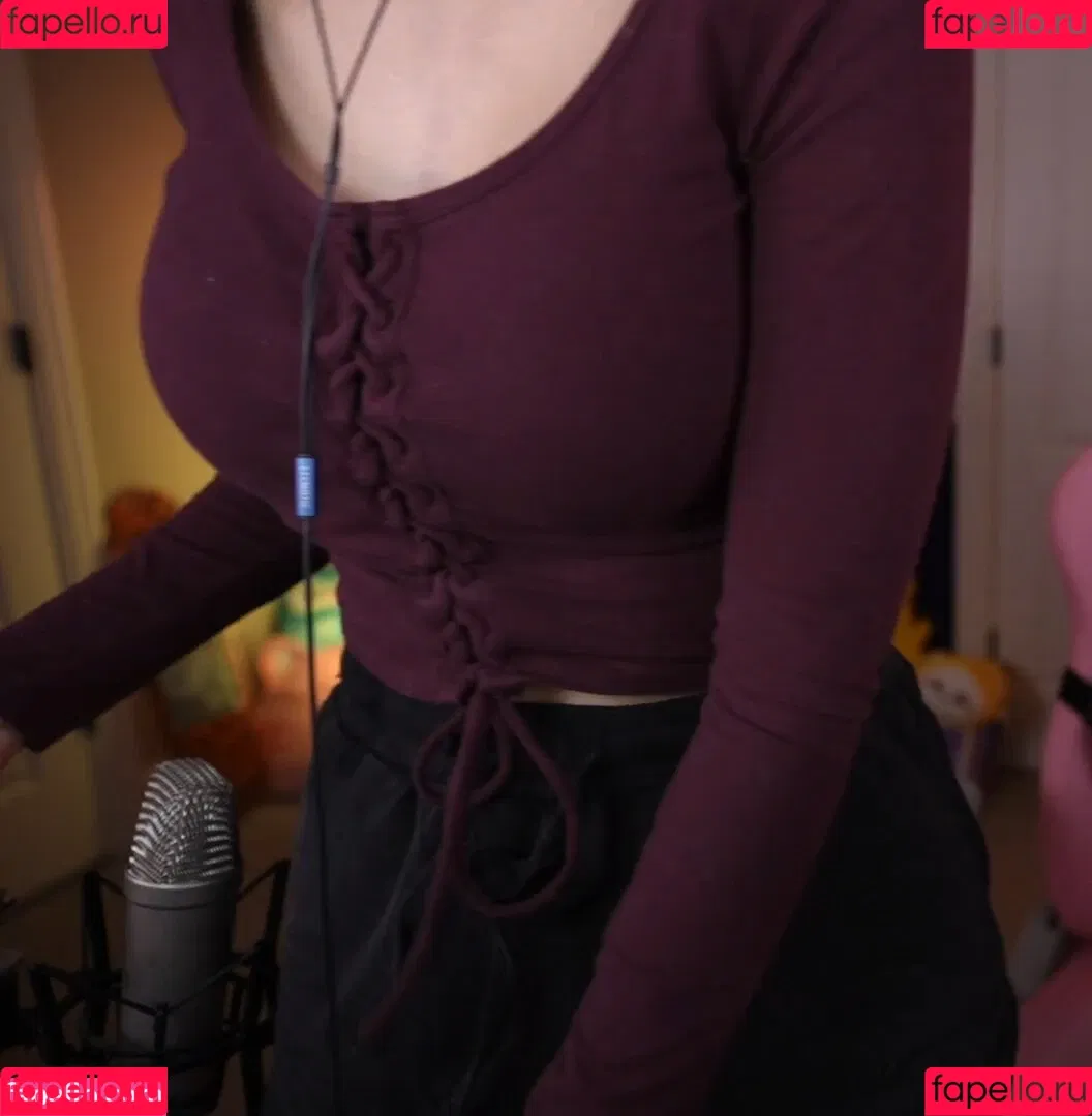 Dizzykitten / dizzykitten7 / dizzykittenpaws / thedizzykitten Onlyfans Photo Gallery 