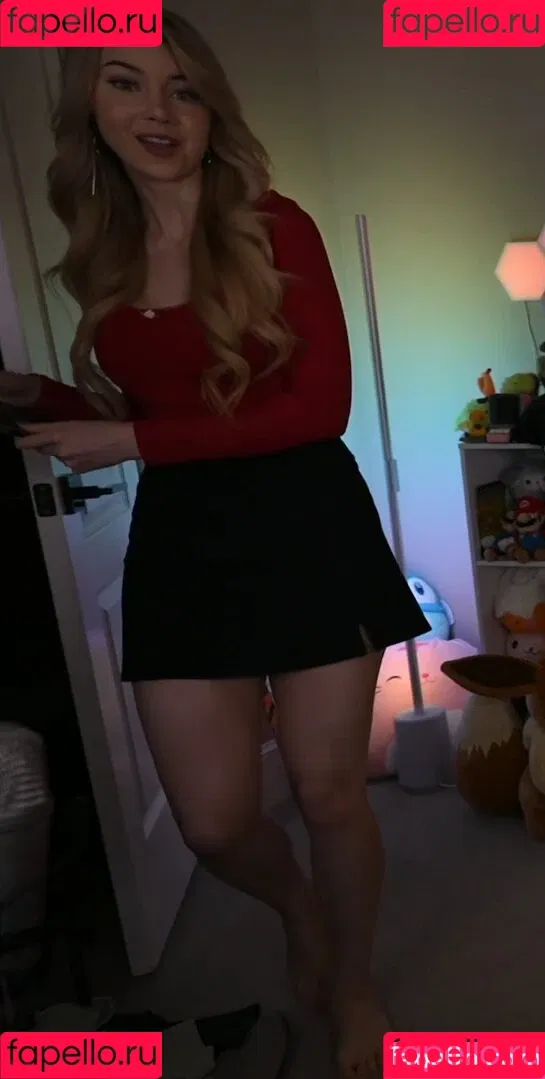 Dizzykitten / dizzykitten7 / dizzykittenpaws / thedizzykitten Onlyfans Photo Gallery 