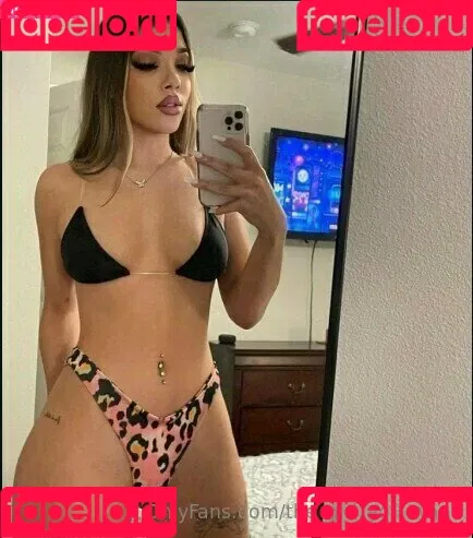 the_girl_you_want / thegirlyouwant Onlyfans Photo Gallery 