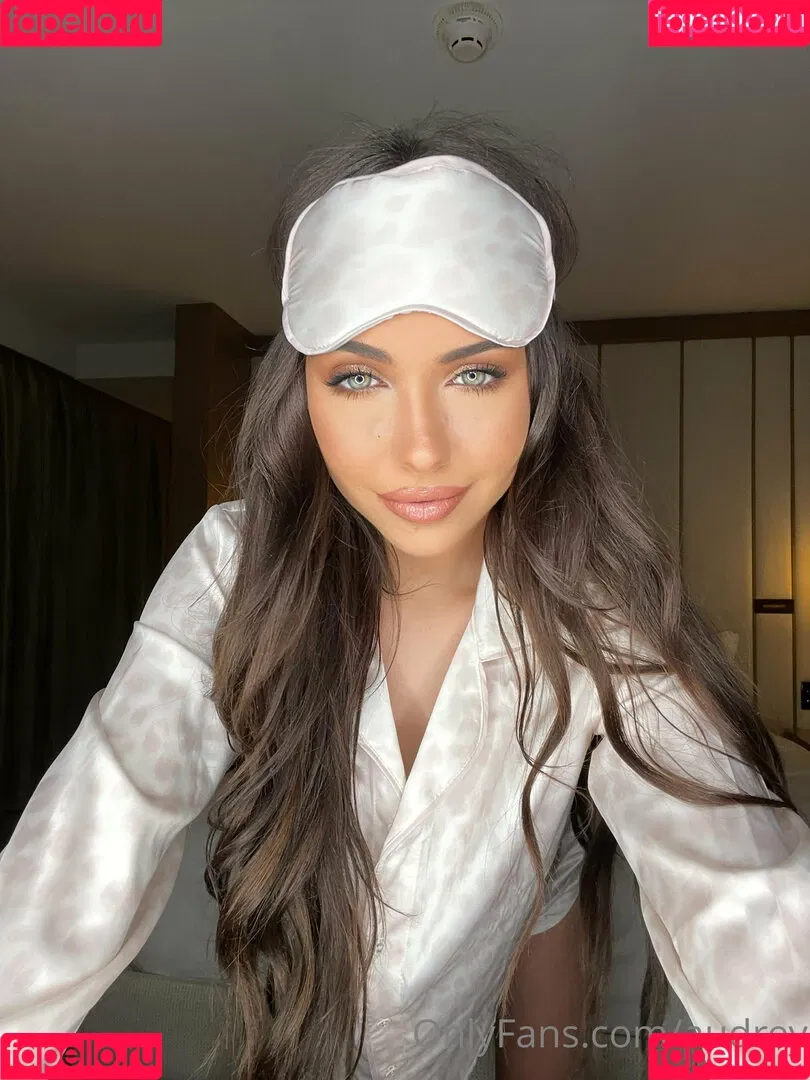 Audrey_ / audrey / audreyroloff Onlyfans Photo Gallery 