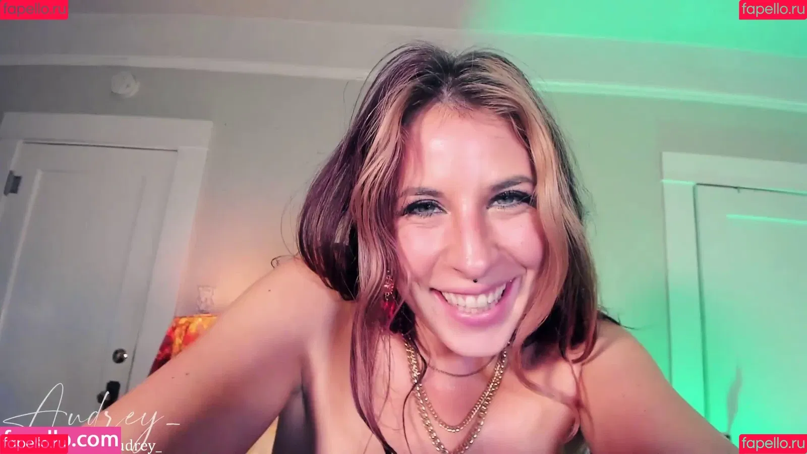Audrey_ / audrey / audreyroloff Onlyfans Photo Gallery 
