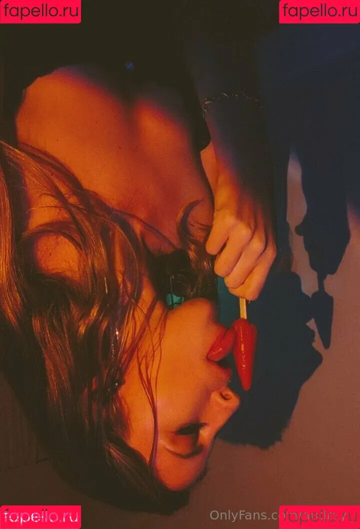 Audrey_ / audrey / audreyroloff Onlyfans Photo Gallery 