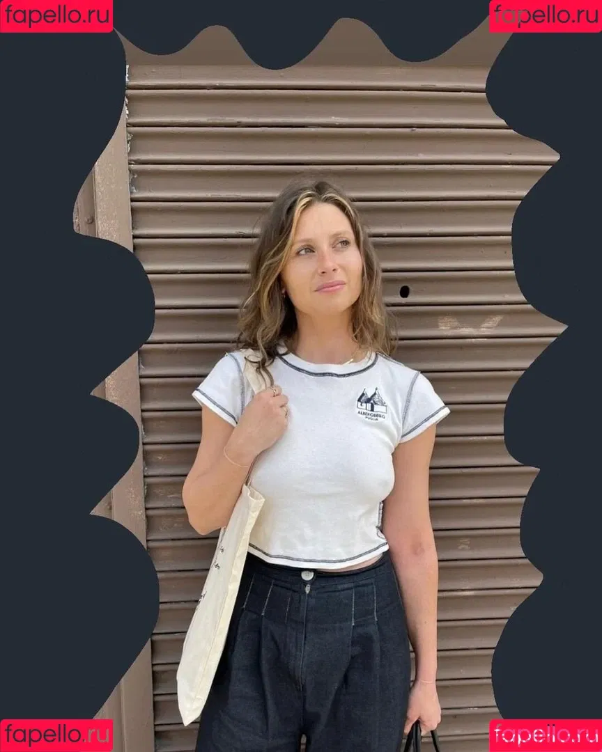 Aly Michalka / iamaly Onlyfans Photo Gallery 