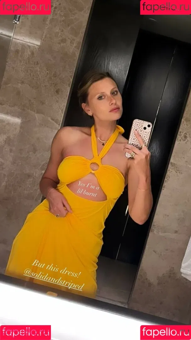 Aly Michalka / iamaly Onlyfans Photo Gallery 