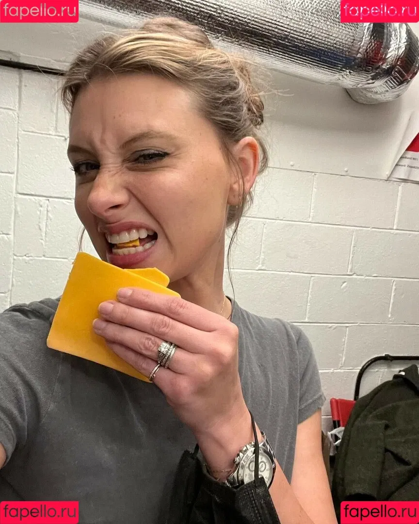 Aly Michalka / iamaly Onlyfans Photo Gallery 