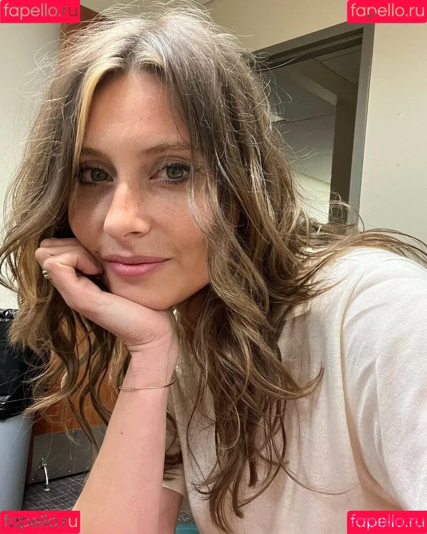 Aly Michalka / iamaly Onlyfans Photo Gallery 