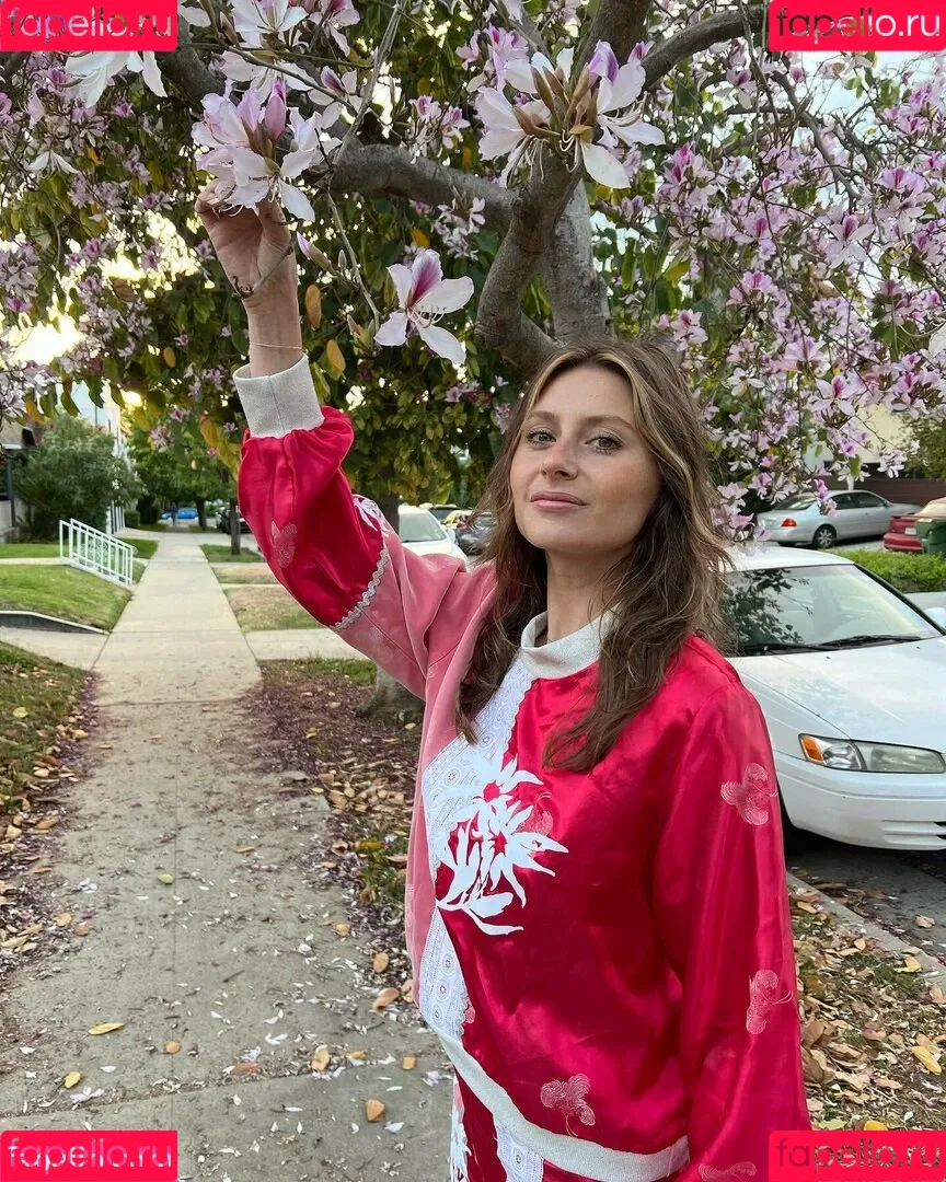 Aly Michalka / iamaly Onlyfans Photo Gallery 