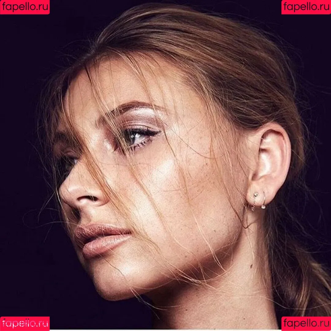 Aly Michalka / iamaly Onlyfans Photo Gallery 