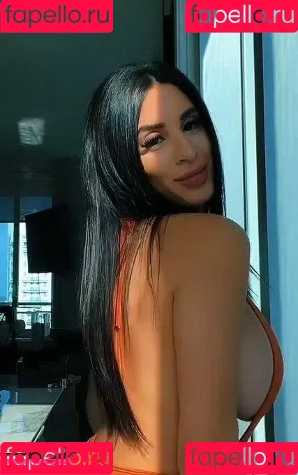 Maday Castellano / Madayy24 / madaycastellano_ Onlyfans Photo Gallery 