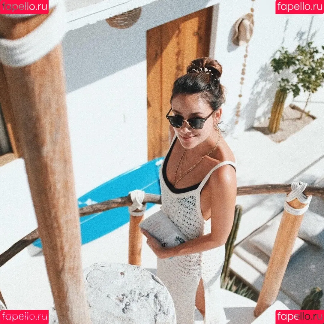 Janina Uhse / janinauhse Onlyfans Photo Gallery 