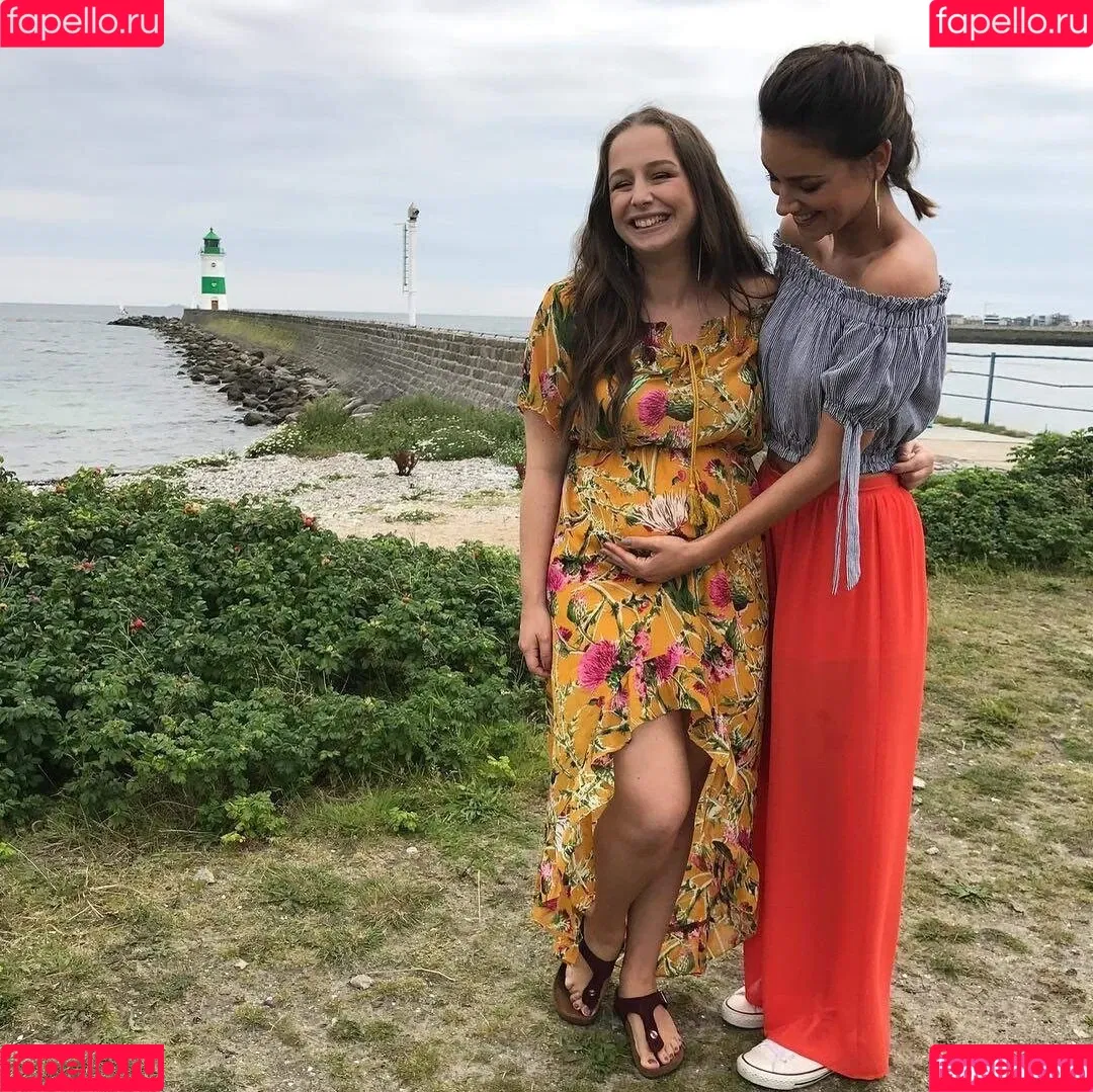 Janina Uhse / janinauhse Onlyfans Photo Gallery 