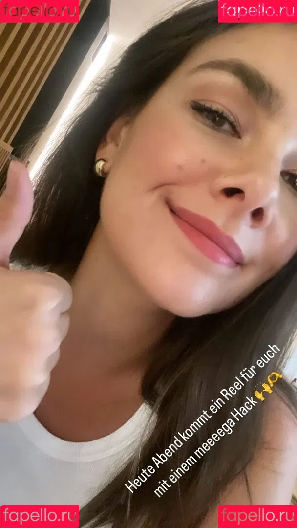 Janina Uhse / janinauhse Onlyfans Photo Gallery 