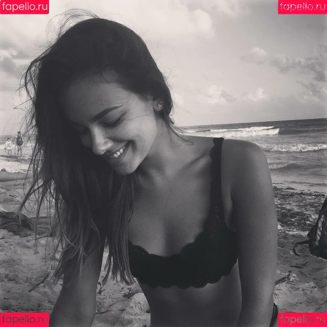 Janina Uhse / janinauhse Onlyfans Photo Gallery 