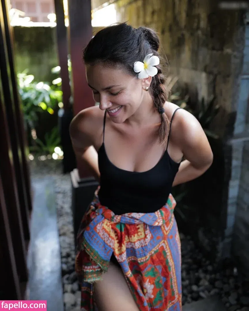 Janina Uhse / janinauhse Onlyfans Photo Gallery 