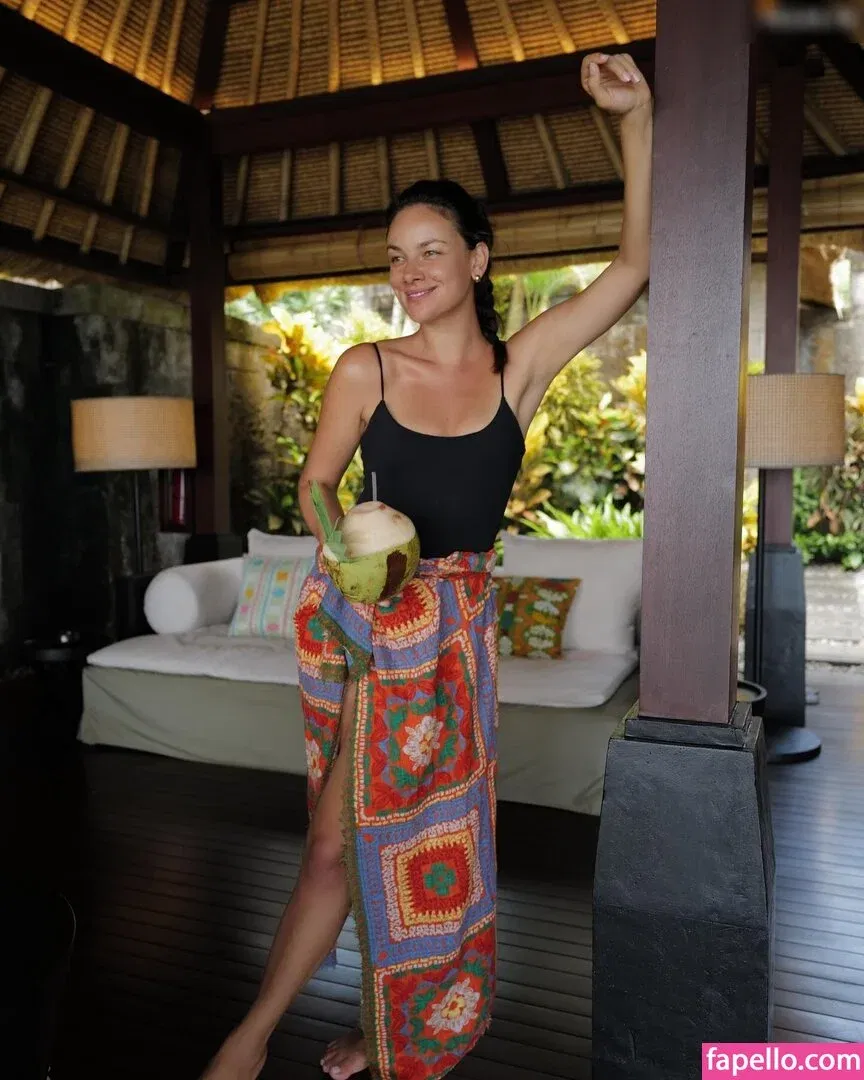 Janina Uhse / janinauhse Onlyfans Photo Gallery 