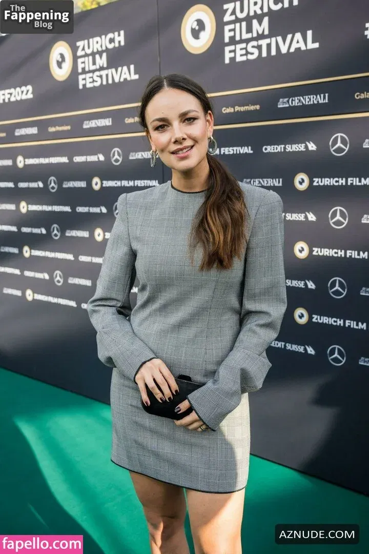 Janina Uhse / janinauhse Onlyfans Photo Gallery 