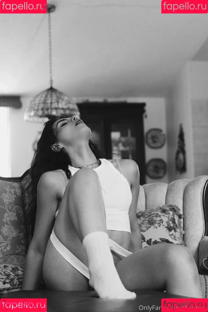 Elvira / elvirarelv Onlyfans Photo Gallery 