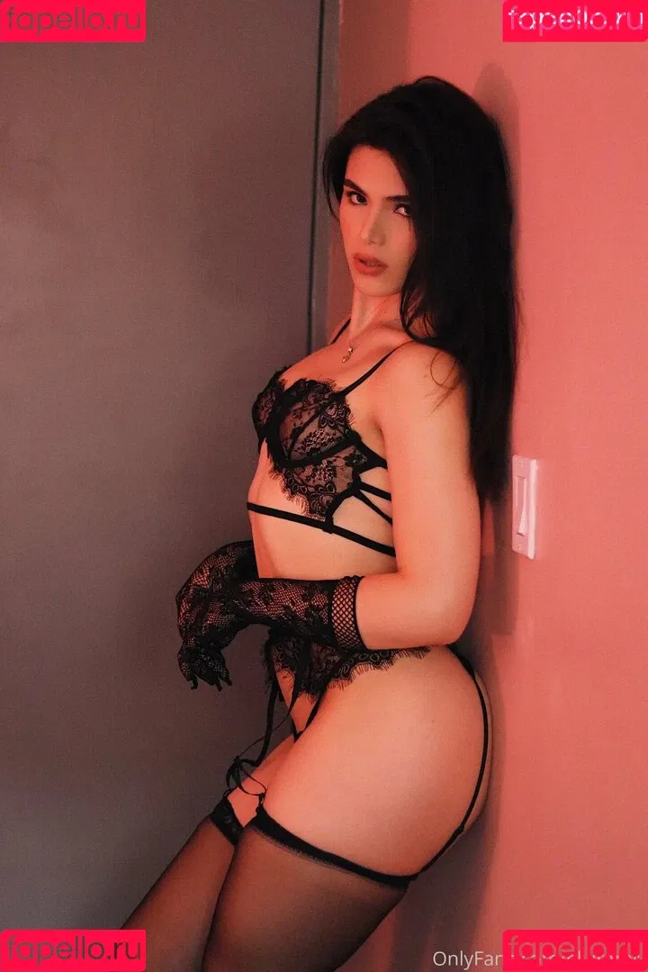 Elvira / elvirarelv Onlyfans Photo Gallery 