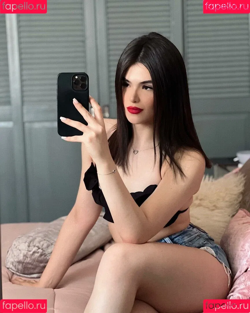 Elvira / elvirarelv Onlyfans Photo Gallery 