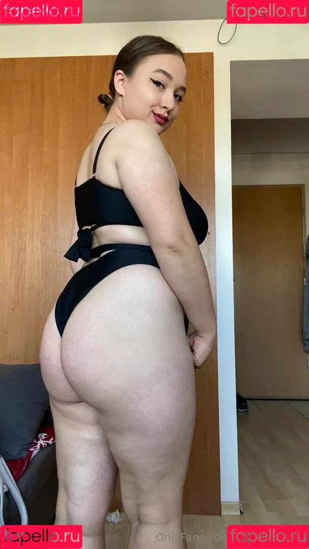 yolandafitandfab / yolandakeys Onlyfans Photo Gallery 