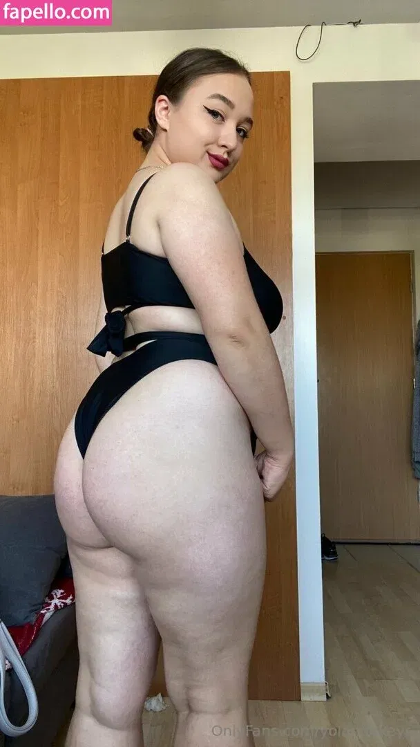 yolandafitandfab / yolandakeys Onlyfans Photo Gallery 