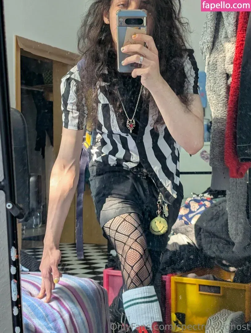 dinosawerz / spectretheghost Onlyfans Photo Gallery 